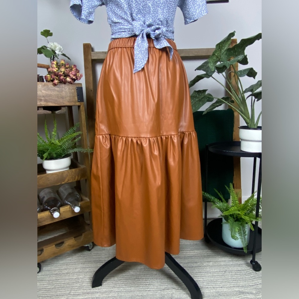 Who What Wear | Faux Leather Midi Skirt 🤎👜